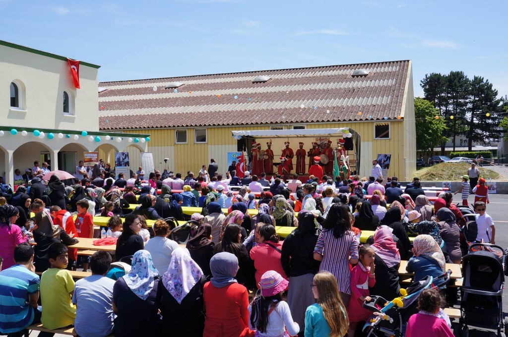Inauguration de la mosquée turque de Châteadun2