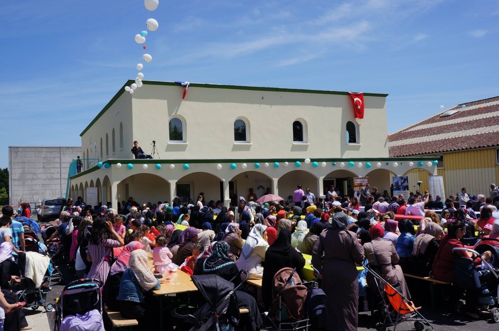 Inauguration de la mosquée turque de Châteadun3