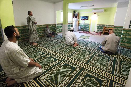 Les musulmans veulent prier dans la légalité à Saint-Laurent-du-Var