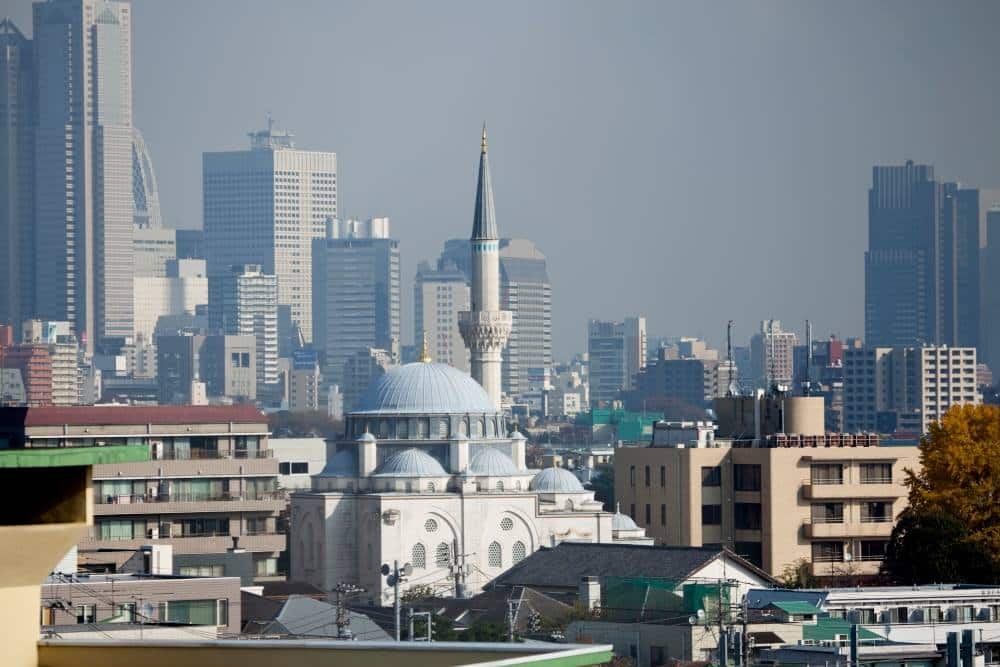 Adhan à la mosquée centrale de Tokyo