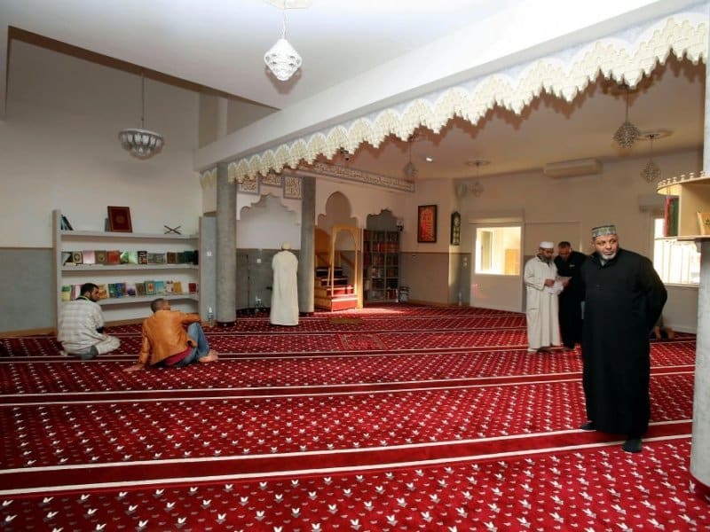 La salle de prière de la mosquée de Narbonne