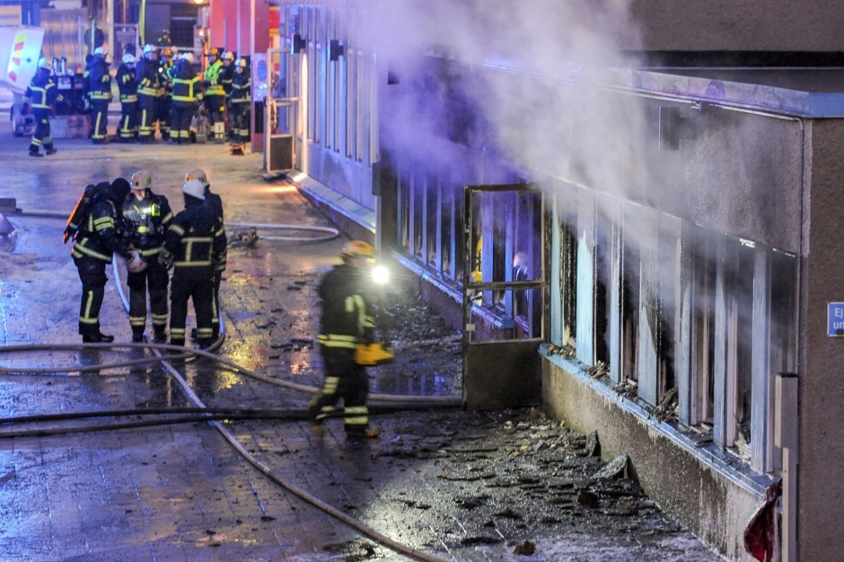 Suède  deuxième mosquée incendiée en cinq jours 2