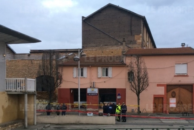 Explosion à proximité de la mosquée El Houda à Villefranche-sur-Saône
