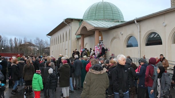 Suède  mobilisation contre l'islamophobe après l'attaque d'une troisième mosquée 9