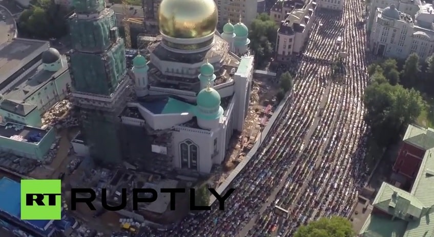 Prière de l'Aïd El Fitr à Moscou en Russie