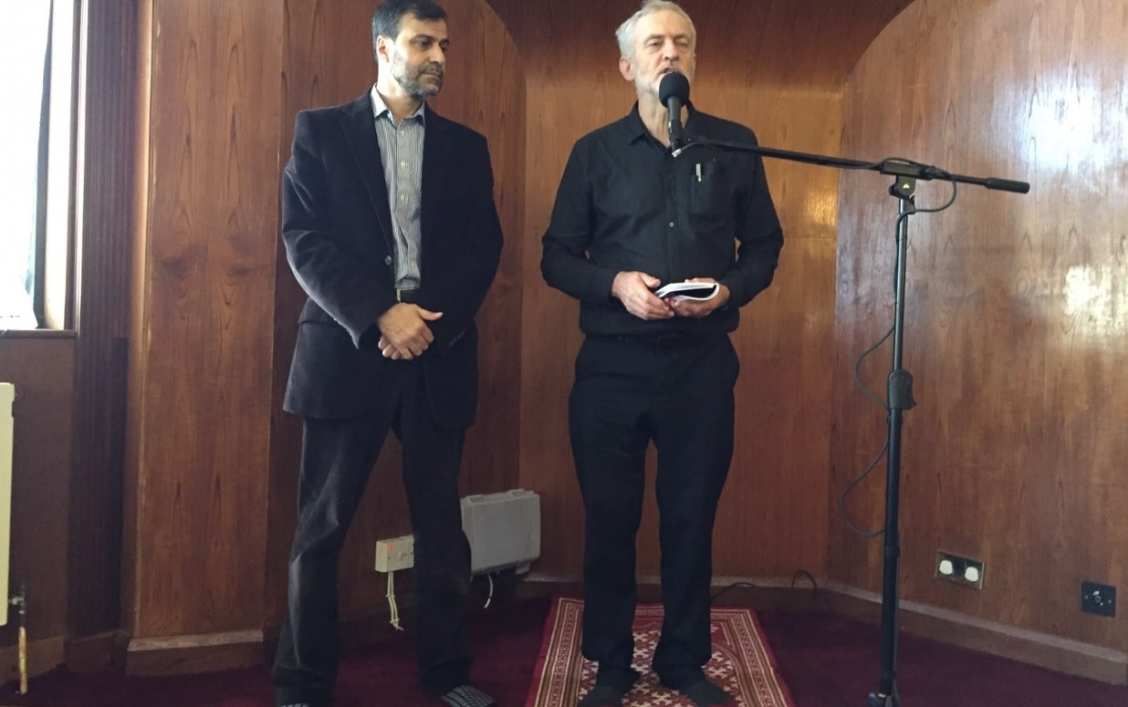 Jeremy Corbyn à la mosquée de Finsbury Park