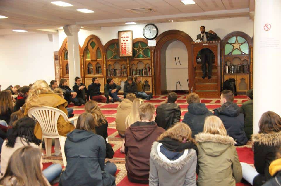 60 lycéens belges ont visité la grande mosquée de Lille 3