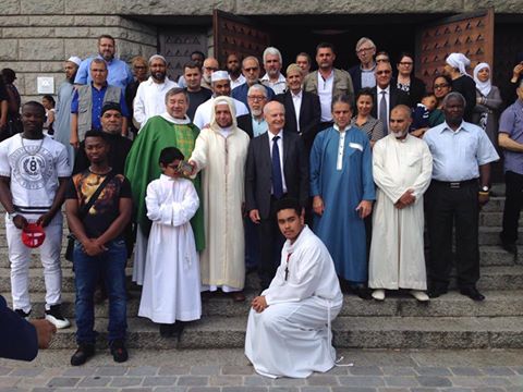 Musulmans à l'église de Goussainville