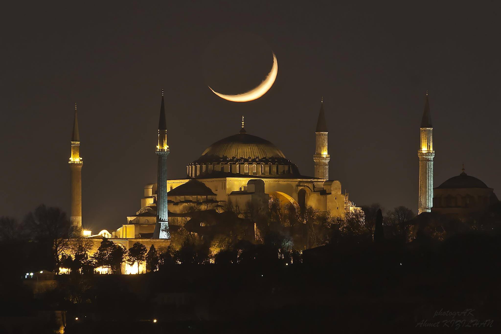 Croissant lune Istanbul calcul astronomique
