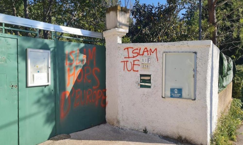 Tags islamophobe mosquees Aix en Provence